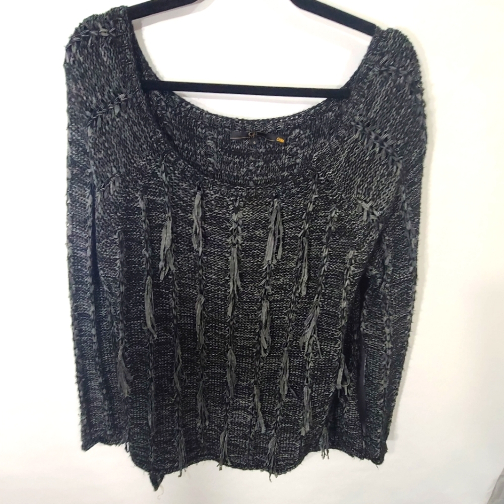 GB New York Women's Size Large L‎ Black Sweater Off Shoulder with Tassel Design